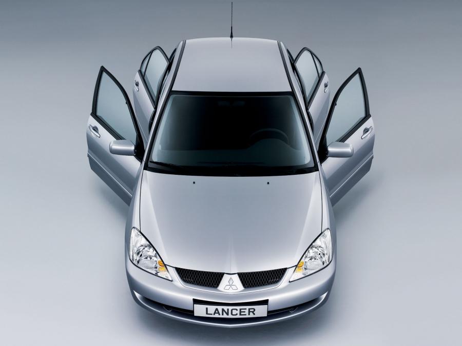  Mitsubishi Lancer 2005 года  (фото 5 из 13)